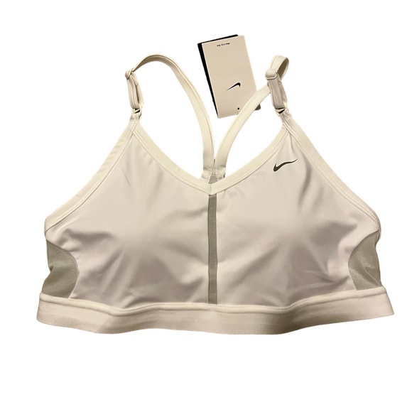 NWT Nike Indy Dri-FIT Sports Bra - Picture 2 of 10